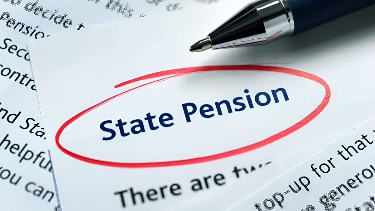 State Pension Dates Changed! Easter Bank Holiday Triggers Early DWP & HMRC Payments