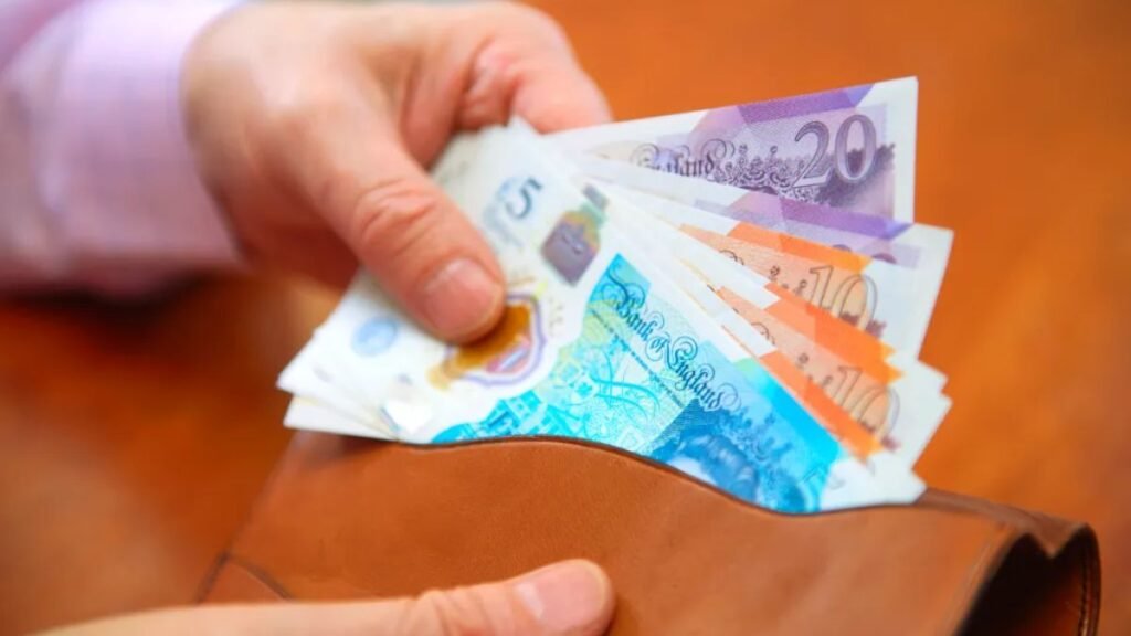 Universal Credit: Who’s Eligible for DWP’s £5,000 Compensation Payout?